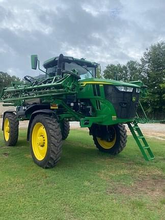 Image of John Deere 412R equipment image 2