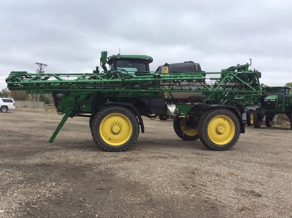 Main image John Deere 412R