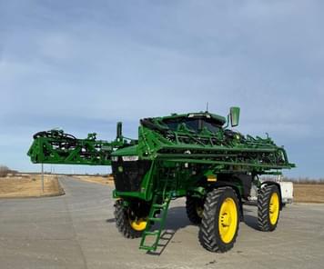 Main image John Deere 412R
