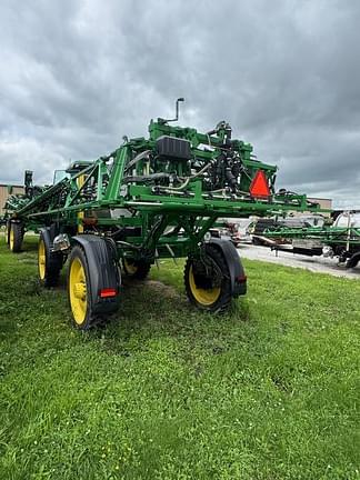 Image of John Deere 412R equipment image 1