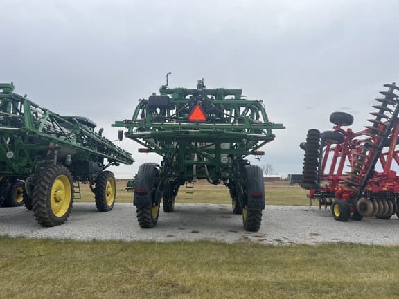 Image of John Deere 412R equipment image 2