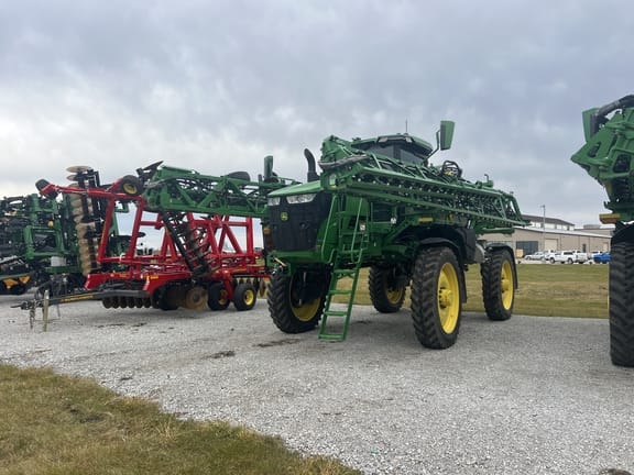 2022 John Deere 412R Equipment Image0