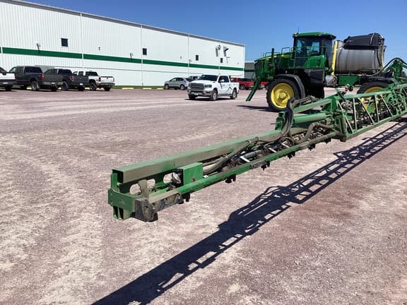 Image of John Deere 412R equipment image 2