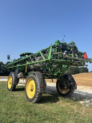 Image of John Deere 412R equipment image 3