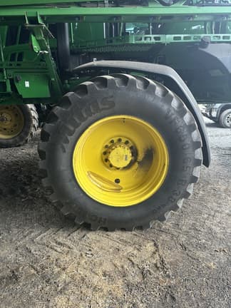 Image of John Deere 412R equipment image 1