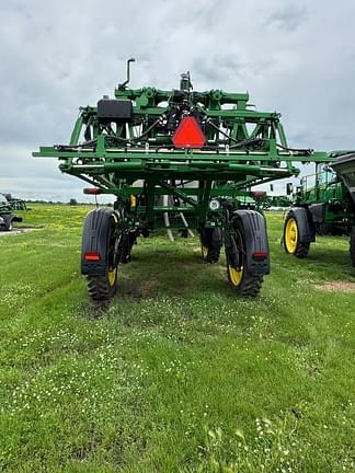 Image of John Deere 412R equipment image 3