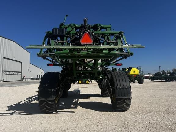 Image of John Deere 412R equipment image 4