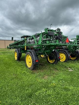 Image of John Deere 412R equipment image 2