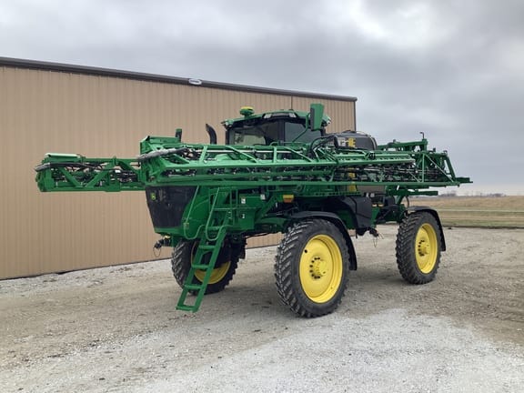 2022 John Deere 412R Equipment Image0