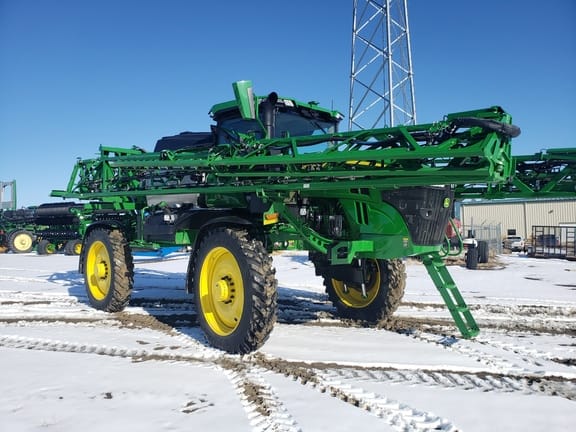 Main image John Deere 412R