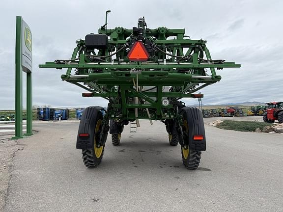 Image of John Deere 412R equipment image 3