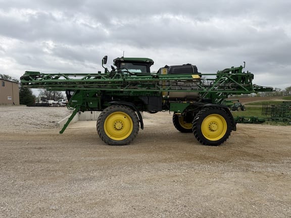 2022 John Deere 412R Equipment Image0