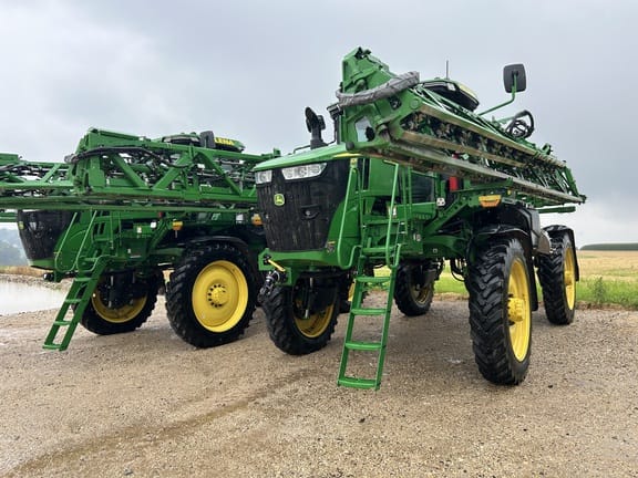 2022 John Deere 412R Equipment Image0