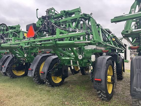 Image of John Deere 412R equipment image 2