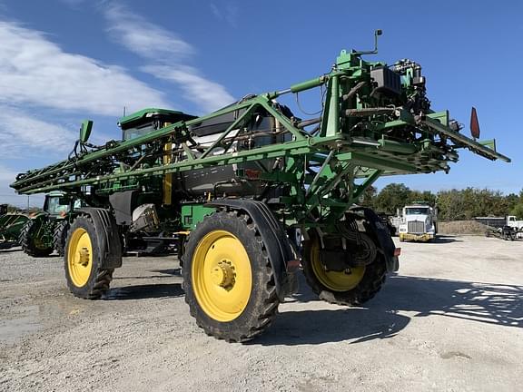 Image of John Deere 412R equipment image 1