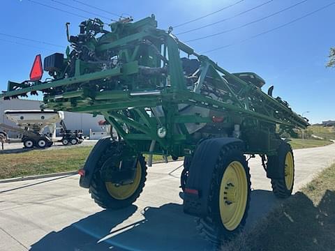 Image of John Deere 412R equipment image 2