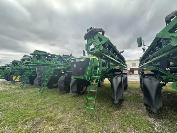 Main image John Deere 412R