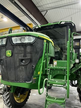 Image of John Deere 412R equipment image 3