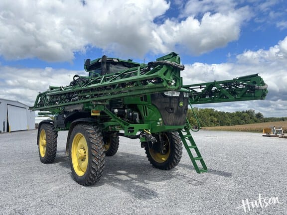 2022 John Deere 412R Equipment Image0