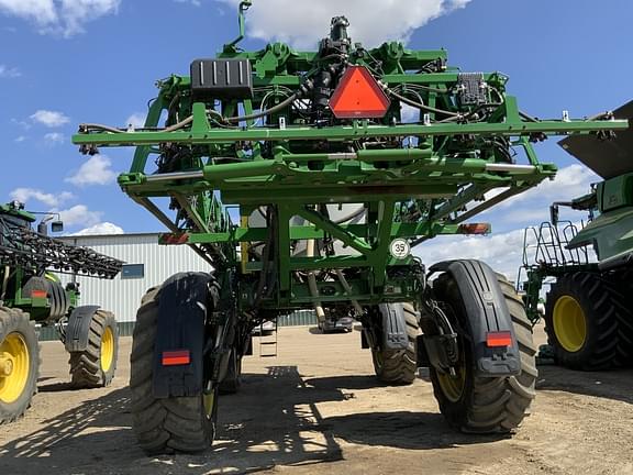 Image of John Deere 412R equipment image 2