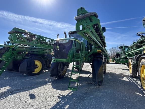 Image of John Deere 412R equipment image 1