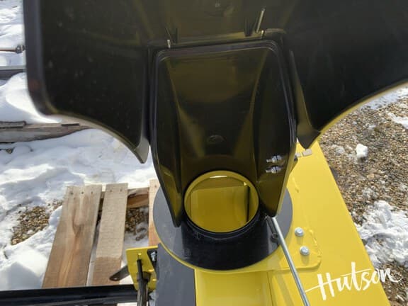 Image of John Deere 44" Snowblower equipment image 3