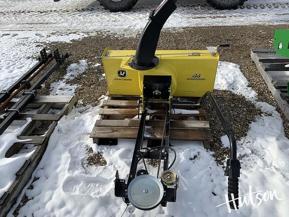 Image of John Deere 44" Snowblower equipment image 3