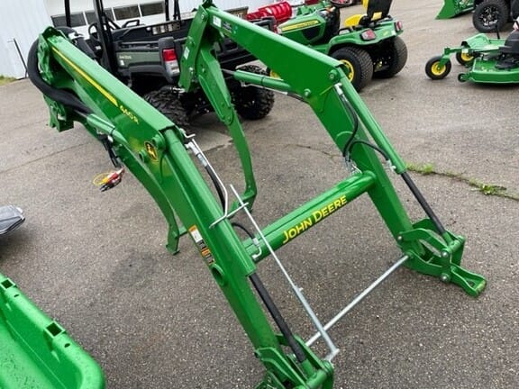 Main image John Deere 440R