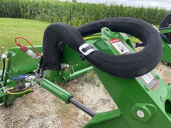 Image of John Deere 440R equipment image 4