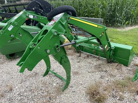 Image of John Deere 440R equipment image 3