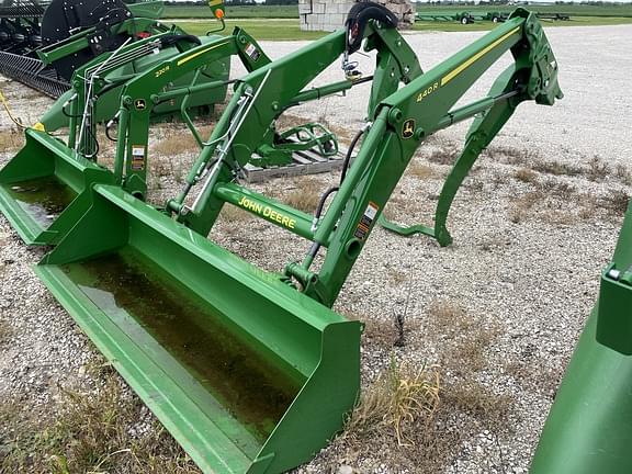 Image of John Deere 440R equipment image 1