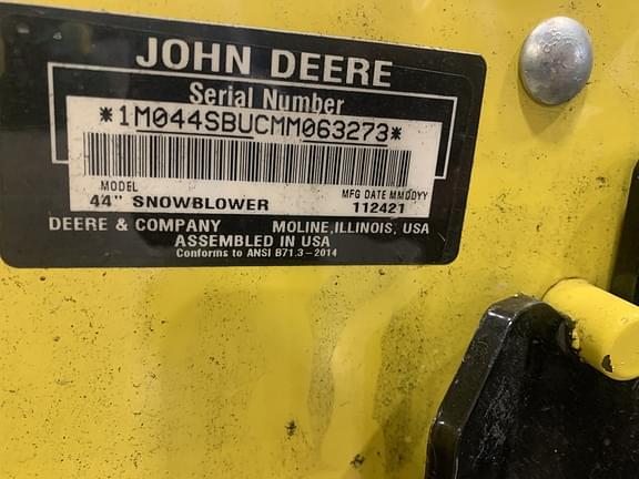 Image of John Deere 44" Snowblower equipment image 3