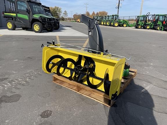 Image of John Deere 44" Snowblower equipment image 3