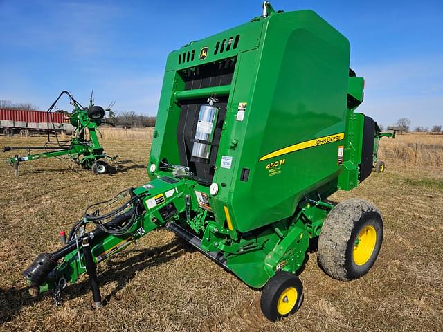 Image of John Deere 450M equipment image 1