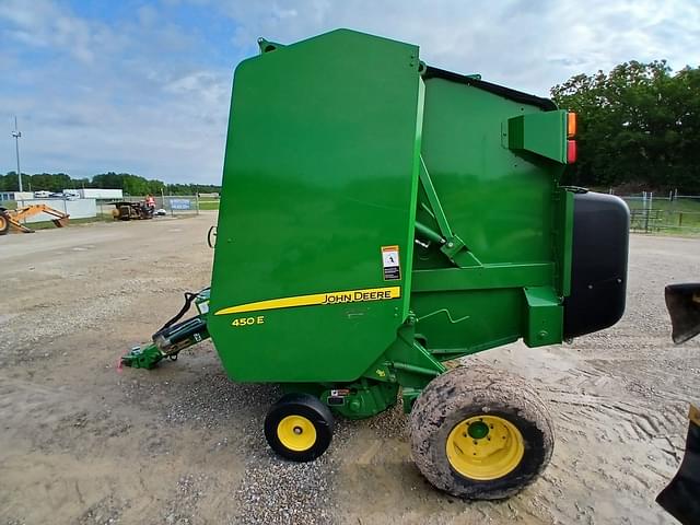 Image of John Deere 450E equipment image 1