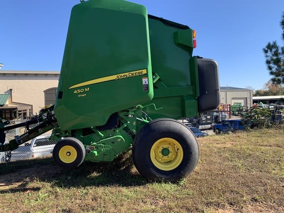 2022 John Deere 450M Silage Equipment Image0