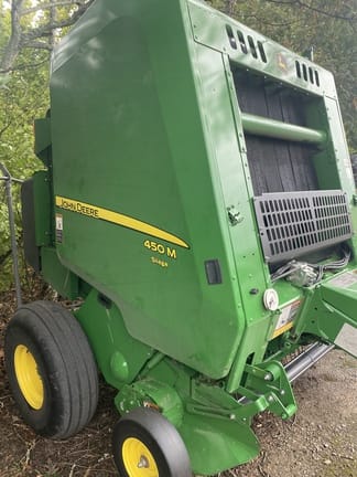 2022 John Deere 450M Silage Equipment Image0