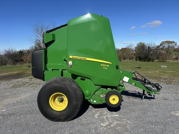 Image of John Deere 450M Silage equipment image 4