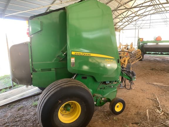 Image of John Deere 450M Silage equipment image 1