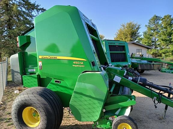 Image of John Deere 450M equipment image 3