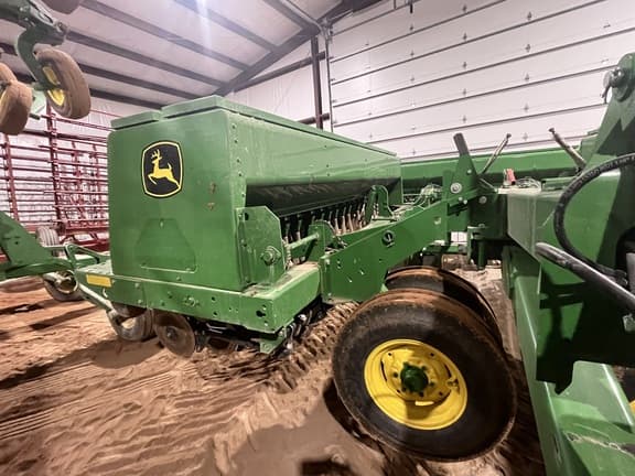 Image of John Deere 455 equipment image 3