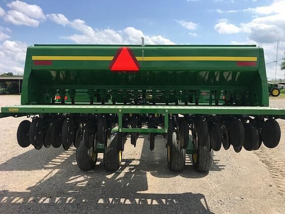 Image of John Deere 455 equipment image 3