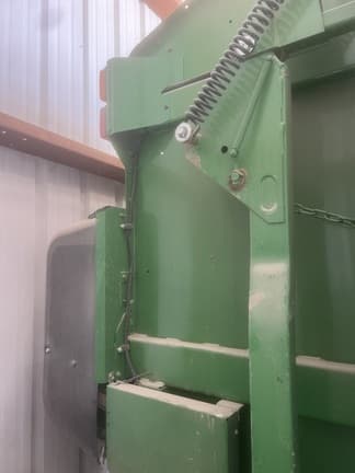 Image of John Deere 460M equipment image 4