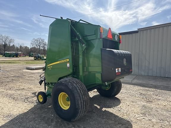 Image of John Deere 460M Silage equipment image 3