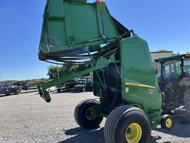 Image of John Deere 460M equipment image 4