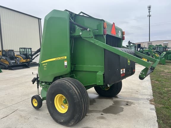 Image of John Deere 460M Silage equipment image 3