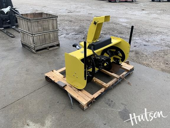 Image of John Deere 47" Snow Blower Primary image