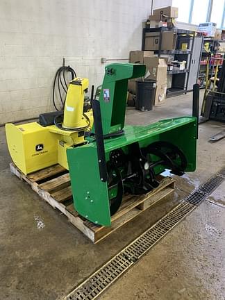 Image of John Deere 47" Snow Blower Primary image