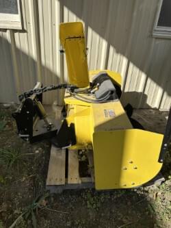 Image of John Deere 47" Snow Blower equipment image 3