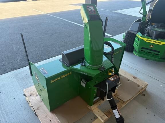 Image of John Deere 47" Snow Blower equipment image 2